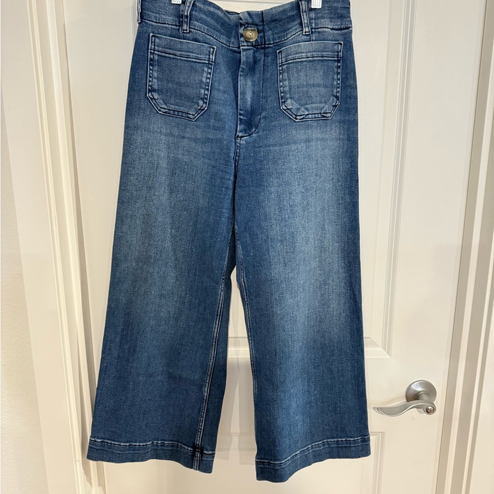 Wide-Leg Blue Jeans